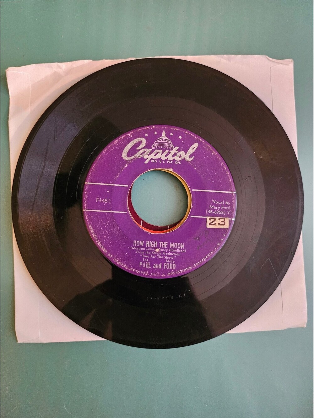 LES PAUL & MARY FORD - how high the moon/ walkin and whistlin blues - vinyl 45